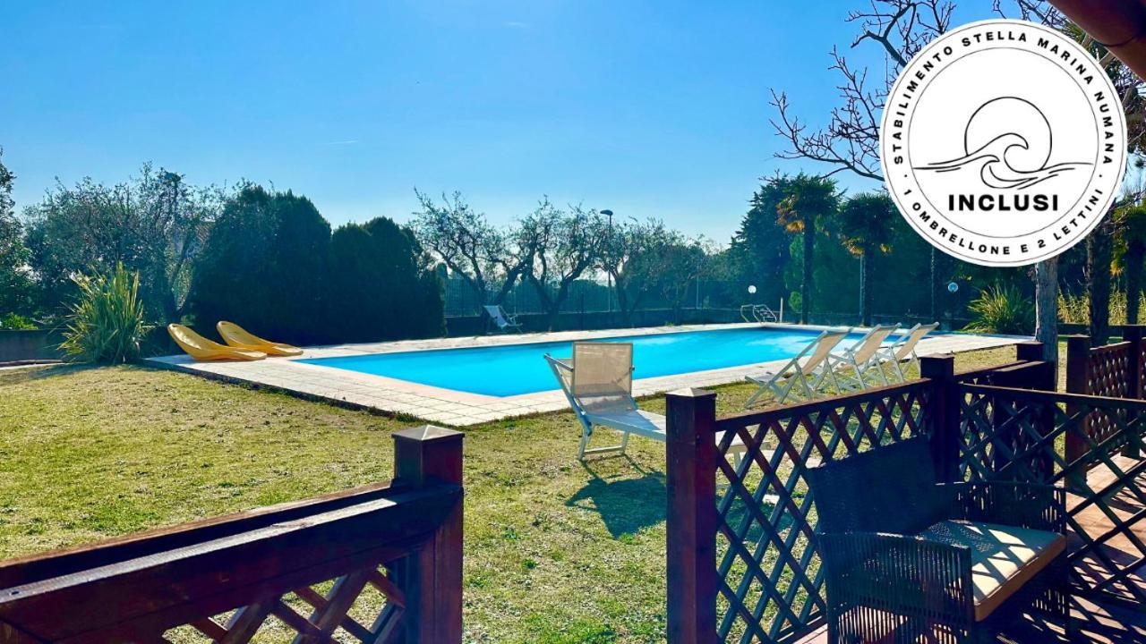 Viva3 - Numana, Ampio Trilocale In Villa Con Piscina מראה חיצוני תמונה